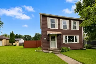 453 N Pitt St, Mercer Boro, PA 16137 - Photo 1