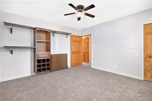 208 Crest Ave, Charleroi Boro, PA 15022 - Photo 16