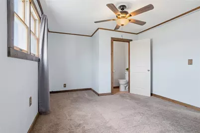 215 McKim St, Zelienople, PA 16063 - Photo 22
