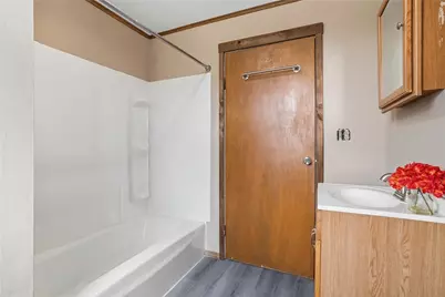 215 McKim St, Zelienople, PA 16063 - Photo 16
