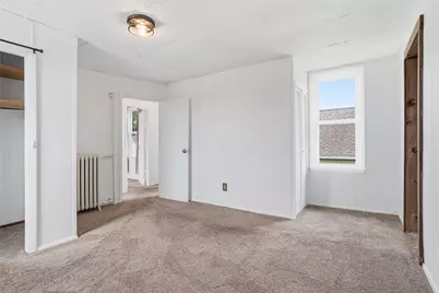 215 McKim St, Zelienople, PA 16063 - Photo 24