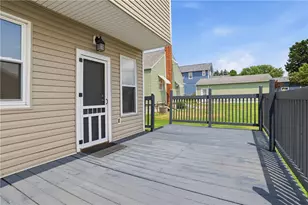 215 McKim St, Zelienople, PA 16063 - Photo 32