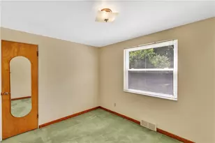 2714 Gould Dr, South Park, PA 15129 - Photo 18