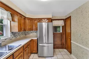 2714 Gould Dr, South Park, PA 15129 - Photo 16