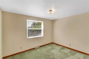 2714 Gould Dr, South Park, PA 15129 - Photo 18