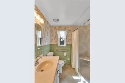 2714 Gould Dr, South Park, PA 15129 - Photo 16