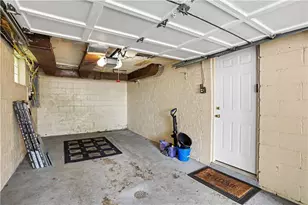 21 Leon Rd, Green Tree, PA 15220 - Photo 20
