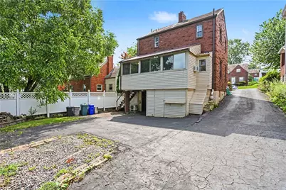 21 Leon Rd, Green Tree, PA 15220 - Photo 24