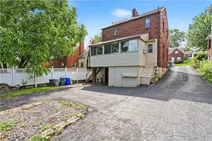 21 Leon Rd, Green Tree, PA 15220 - Photo 24