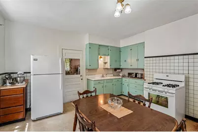 1612 Hanna St, New Castle, PA 16102 - Photo 12