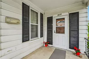 1612 Hanna St, New Castle, PA 16102 - Photo 2