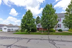 1230 Chestnut St, Connellsville, PA 15425 - Photo 4