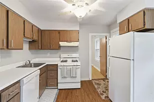 2913 E Bardonner Rd, Hampton, PA 15044 - Photo 8