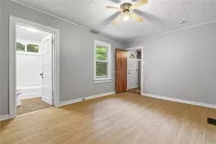 2913 E Bardonner Rd, Hampton, PA 15044 - Photo 14