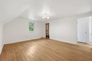 215 Twin Oaks Dr, Pine Township, PA 15090 - Photo 28