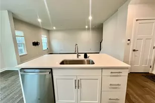 153 Melinda Ct, Sewickley, PA 15143 - Photo 6