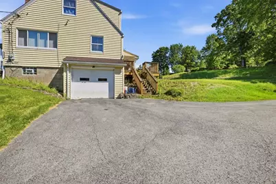 9261 Old Perry Hwy, Pittsburgh, PA 15237 - Photo 24