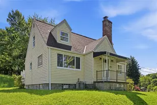 9261 Old Perry Hwy, Pittsburgh, PA 15237 - Photo 2