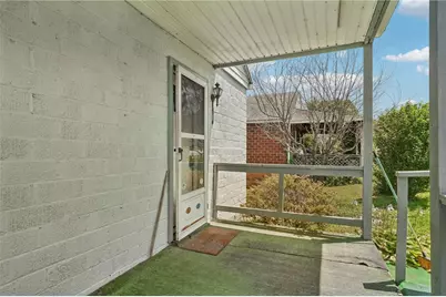 7 Locust St, East Bethlehem, PA 15322 - Photo 4
