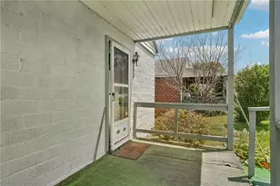 7 Locust St, East Bethlehem, PA 15322 - Photo 4