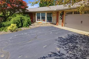 13 Penderyn Dr, Shenango Township, PA 16159 - Photo 30