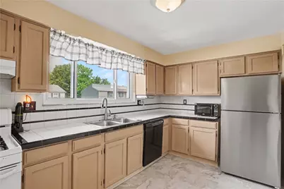 3115 Camberly Dr, Hampton, PA 15044 - Photo 10