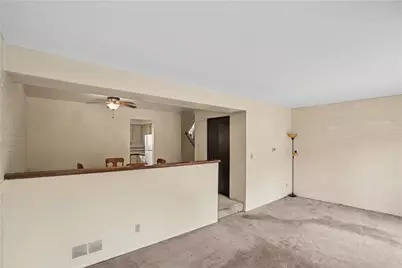 3115 Camberly Dr, Hampton, PA 15044 - Photo 6