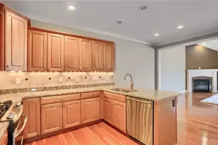 1403 Torrey Pine Dr, Adams Township, PA 16046 - Photo 8