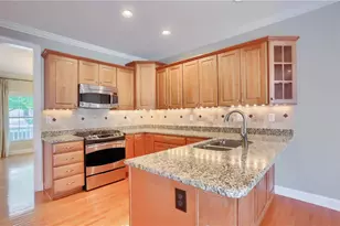 1403 Torrey Pine Dr, Adams Township, PA 16046 - Photo 6