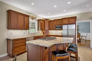 154 Bittersweet Cir, Peters Township, PA 15367 - Photo 12