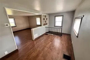 312 S 9th St, Connellsville, PA 15425 - Photo 6