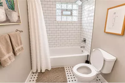 1819 Edwards Way, Pittsburgh, PA 15203 - Photo 16