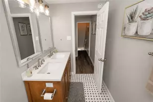 1819 Edwards Wy, Pittsburgh, PA 15203 - Photo 14