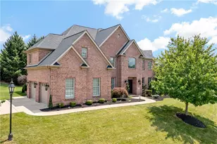 8000 Sherwood Dr, Collier Township, PA 15142 - Photo 1