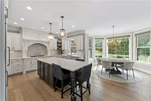 8000 Sherwood Dr, Collier Township, PA 15142 - Photo 8