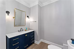 8000 Sherwood Dr, Collier Township, PA 15142 - Photo 22