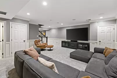 8000 Sherwood Dr, Collier Township, PA 15142 - Photo 38