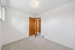 609 Brightberry Rd, Monroeville, PA 15146 - Photo 18