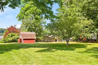 220 Water St, Donegal, PA 15628 - Photo 8