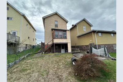 717 Ludwick St, Hempfield Township, PA 15601 - Photo 20