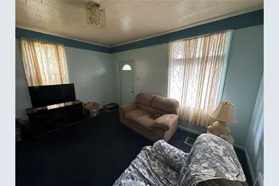 717 Ludwick St, Hempfield Township, PA 15601 - Photo 2