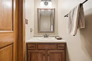 648 Cedar Dr, Findlay Township, PA 15126 - Photo 20