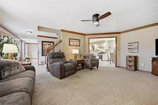 648 Cedar Dr, Findlay Township, PA 15126 - Photo 10