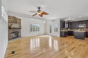 354 Wealdstone Rd, Cranberry Township, PA 16066 - Photo 14
