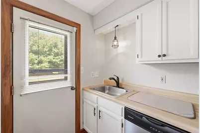 602 Sunset Circle, Cranberry Township, PA 16066 - Photo 12