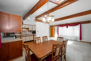 1673 Norsen Dr, Scott Township, PA 15243 - Photo 10