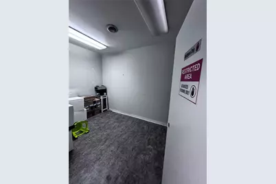 4601 E Centre Ave, Pittsburgh, PA 15213 - Photo 6