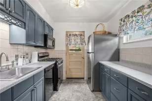 41 1/2 Ehle Ave, Kennedy Township, PA 15108 - Photo 6