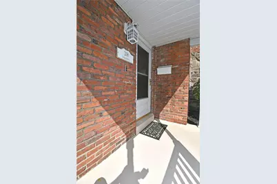 318 Fieldbrook Dr, Pittsburgh, PA 15228 - Photo 2