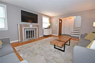 318 Fieldbrook Dr, Pittsburgh, PA 15228 - Photo 6